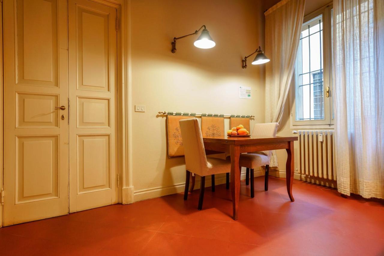 Suite Aldrovandi, With Private Garden Bologna Luaran gambar