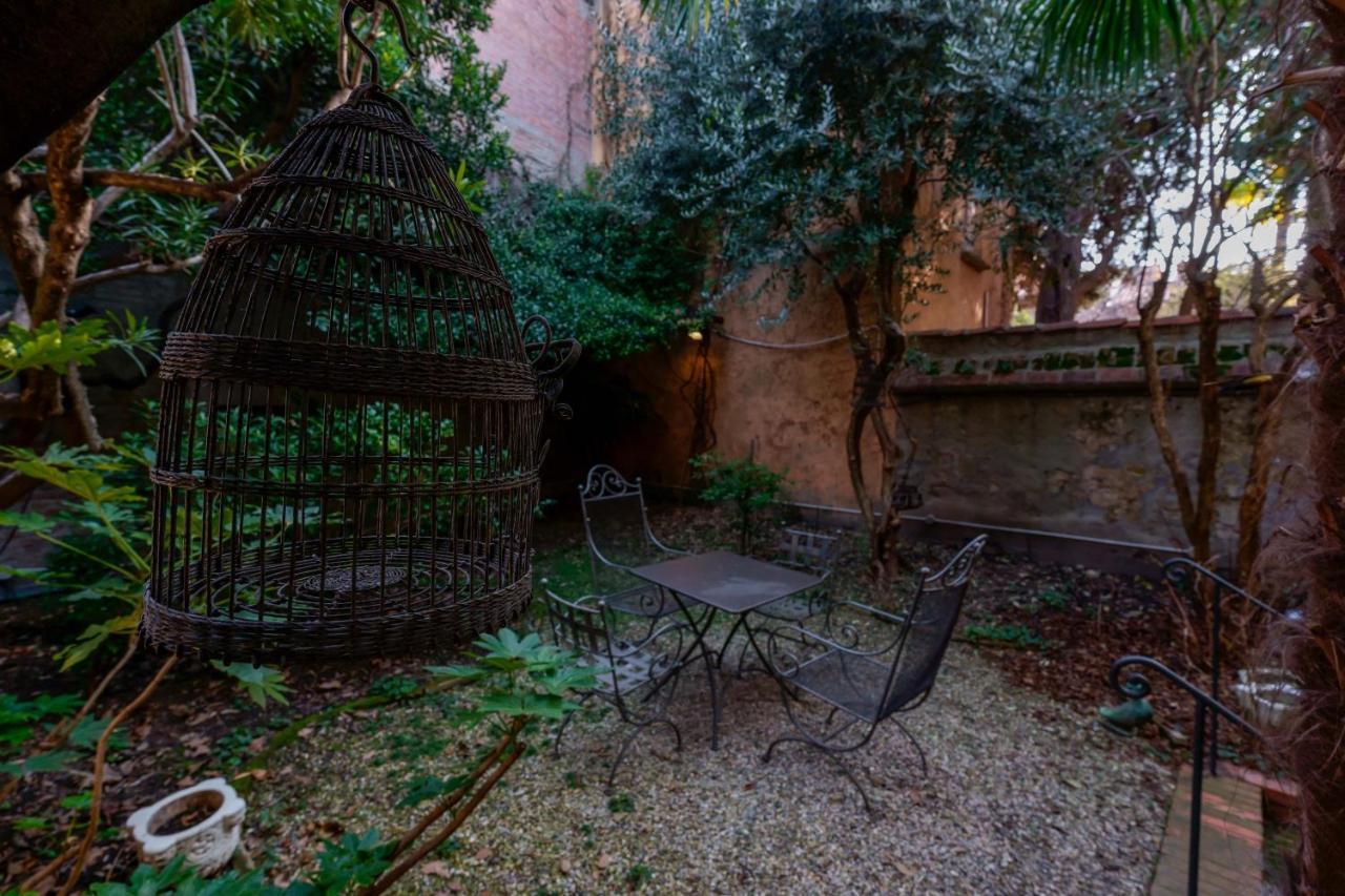 Suite Aldrovandi, With Private Garden Bologna Luaran gambar