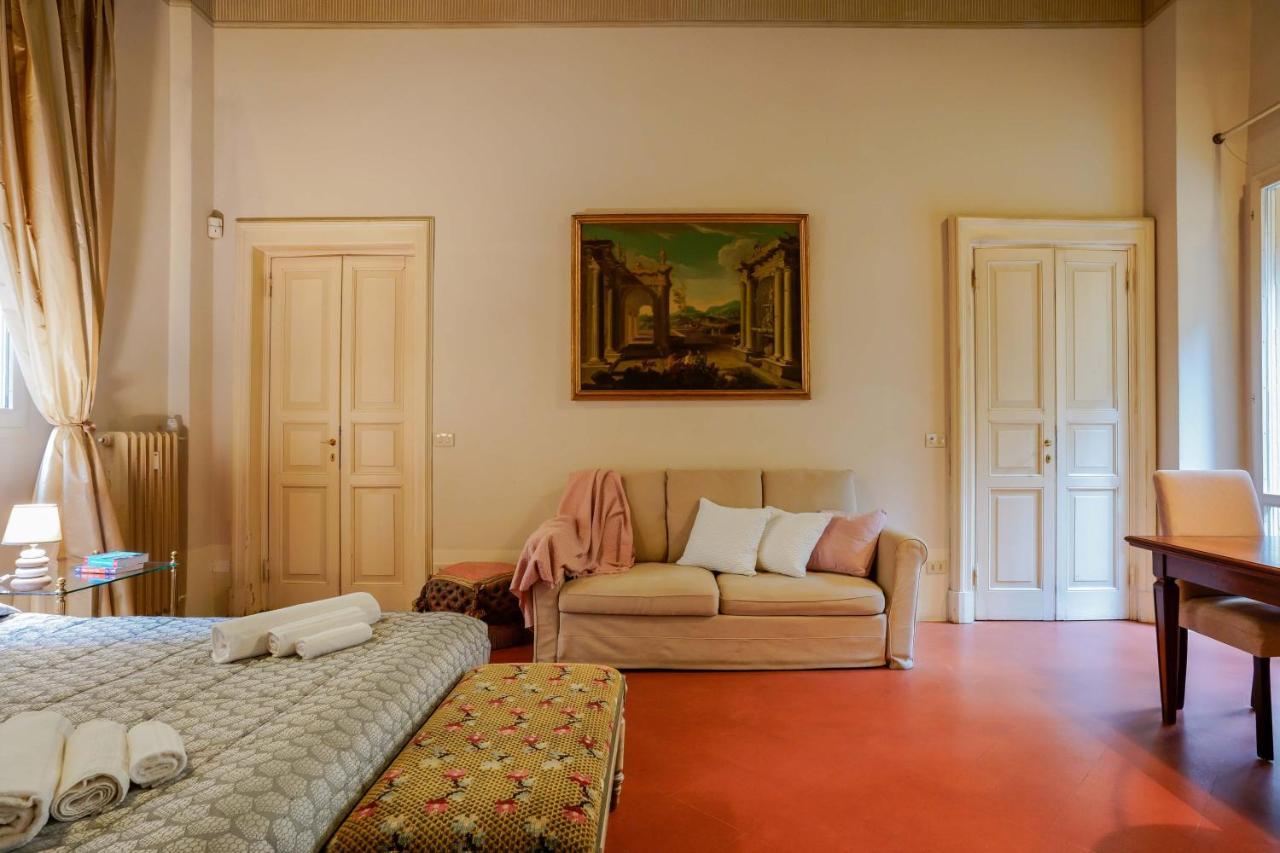 Suite Aldrovandi, With Private Garden Bologna Luaran gambar